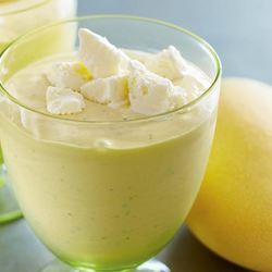 Рецепт Коктейля с манго и мороженым