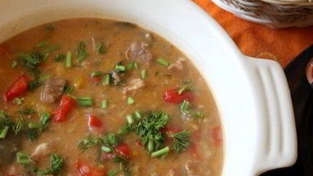 Рецепт свинины, тушеной с вином и перцем