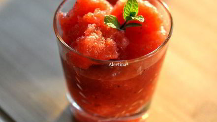 Рецепт клубничной граниты с водкой