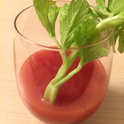 Рецепт Коктейля Кроваваи Мэри