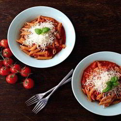 Рецепт Пенне с водкой и пармезаном