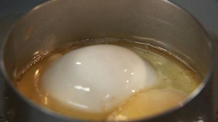 Рецепт крисп-сэндвича с яйцом и напиток из зеленого чая