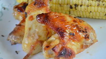 Рецепт куриных крылышек глазированных кленовым сиропом