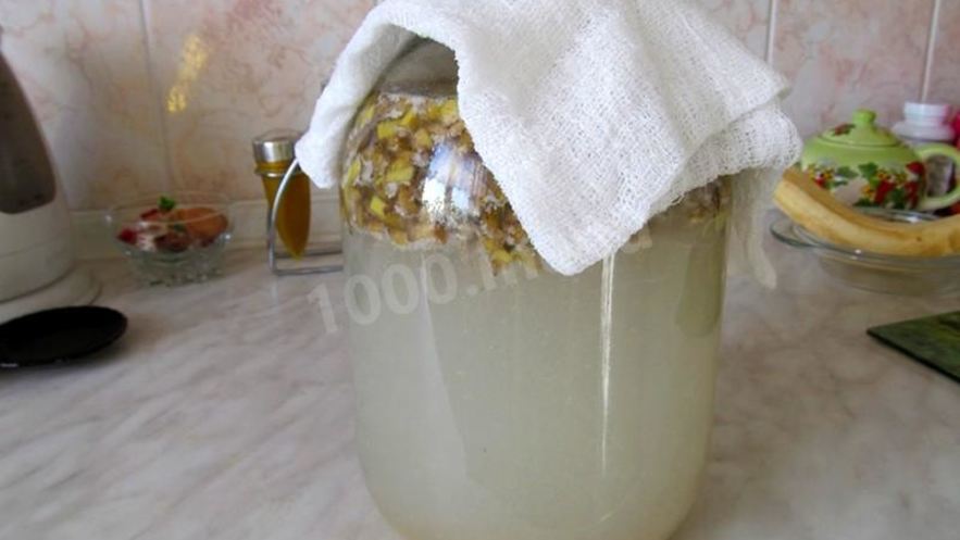 Рецепт кваса из березового сока с сухофруктами