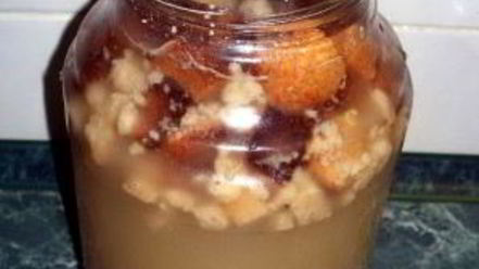 Рецепт кваса из сухарей без дрожжей