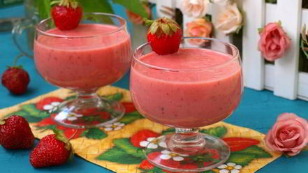 Рецепт клубничного ликера со сгущенкой