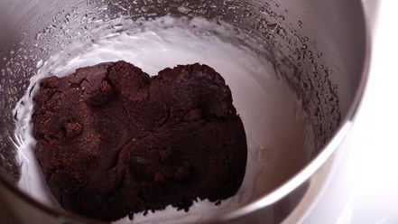 Рецепт шоколадных макарон с ликером baileys