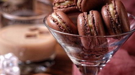 Рецепт шоколадных макарон с ликером baileys