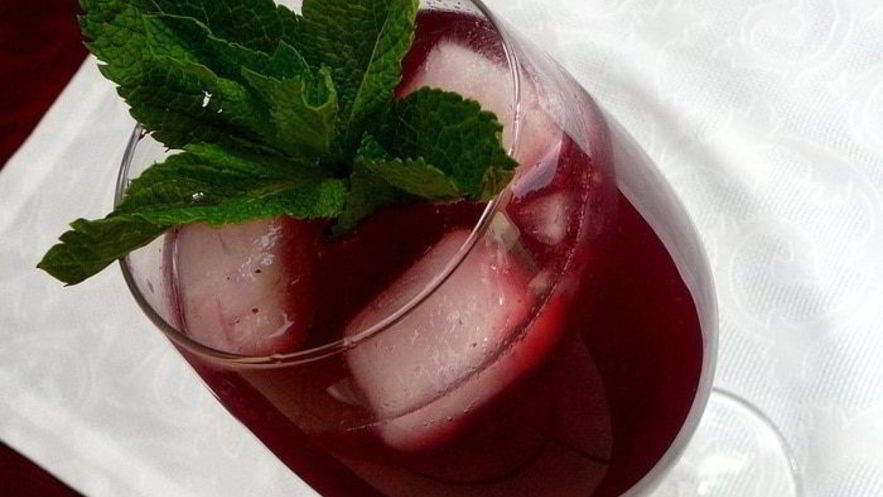 Рецепт лимонада из черной смородины