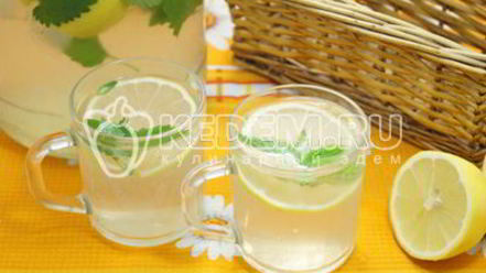 Рецепт лимонада из лимонов с мятой