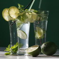 Рецепт Лимонада с мятой и лаймом