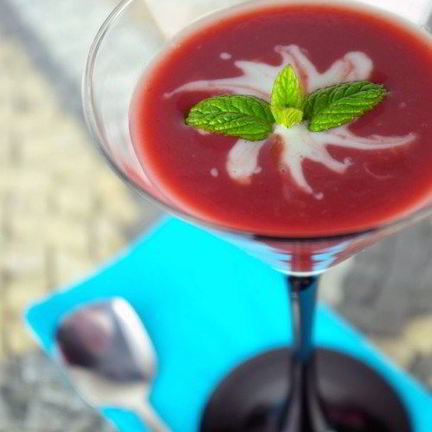 Рецепт Малинова-лимонного коктейль с медом и сахаром