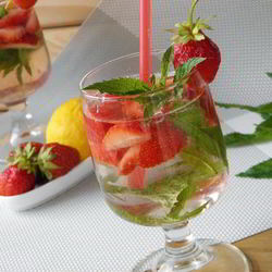 Рецепт Клубничного мохито безалкогольного