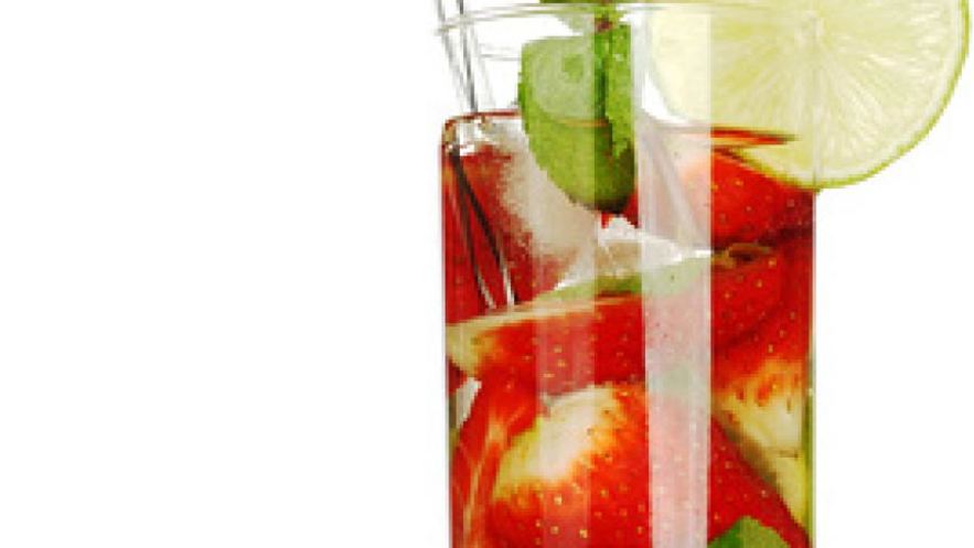 Рецепт клубничного мохито