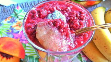 Рецепт коктейля-десерта на основе молока и фруктов