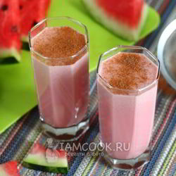 Рецепт Коктейля из арбуза и молока