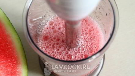Рецепт коктейля из арбуза и молока