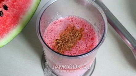 Рецепт коктейля из арбуза и молока