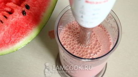 Рецепт коктейля из арбуза и молока