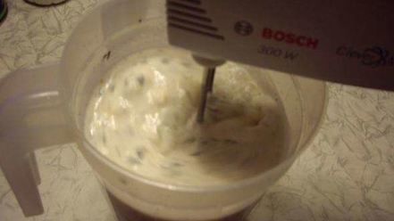 Рецепт коктейля молочного с кусочками фруктов и шоколада