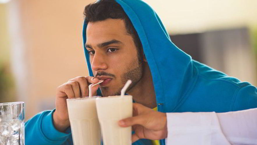 Рецепт молочно-яичного коктейль эгг ног