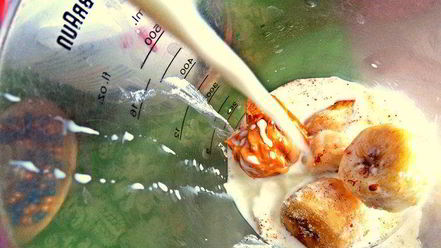 Рецепт молочного коктейля арахисового