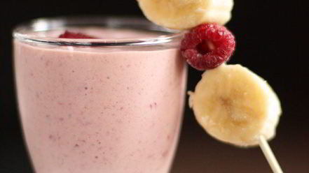 Рецепт молочного коктейля с бананом