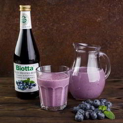 Рецепт Молочного коктейля с черничным нектаром