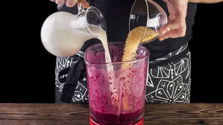 Рецепт молочного коктейля с черничным нектаром