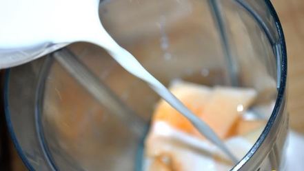 Рецепт молочного коктейля с дыней