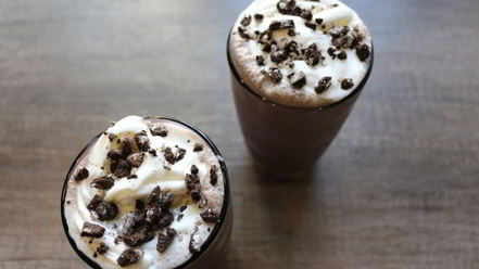 Рецепт молочного коктейля с печеньем орео