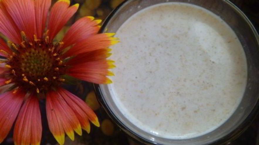 Рецепт овсяно-молочного коктейль со сливовым вареньем