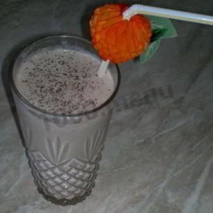 Рецепт Шоколадного молочного коктейля с бананом