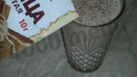 Рецепт шоколадного молочного коктейля с бананом