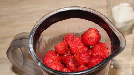Рецепт клубничного морса из клубники