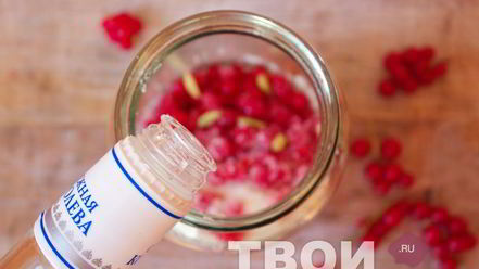 Рецепт наливки из красной смородины