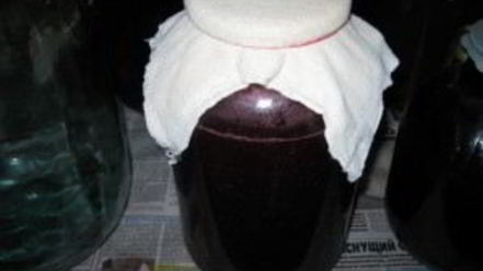 Рецепт наливки из крыжовника и черной смородины