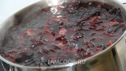 Рецепт напитка из каркаде с тимьяном