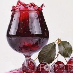 Рецепт Настойки из вишни на водке с косточками