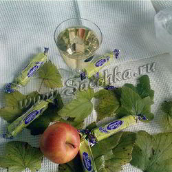 Рецепт Настойки на листьях смородины Осенний поцелуй