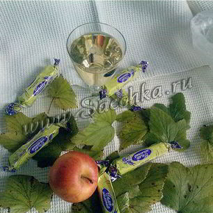 Рецепт Настойки на листьях смородины Осенний поцелуй