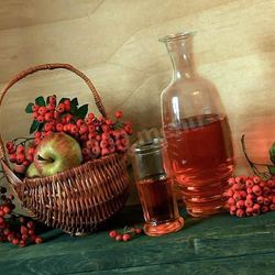 Рецепт Настойки рябина на коньяке