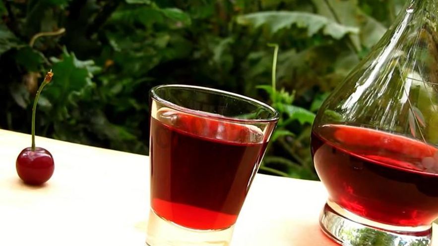 Рецепт вишневой настойки из вишни