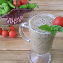 Овощной зеленый коктейль