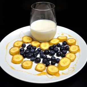 Рецепт Бананового смузи с голубикой