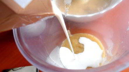 Рецепт бананового смузи с карамельным вкусом