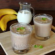 Рецепт Бананового смузи с молоком