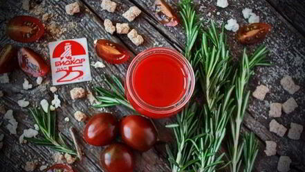 Рецепт белкового смузи с томатами и хрустящими отрубями