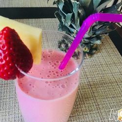 Рецепт Клубнично-ананасового смузи