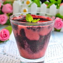 Рецепт Клубнично-черничного смузи